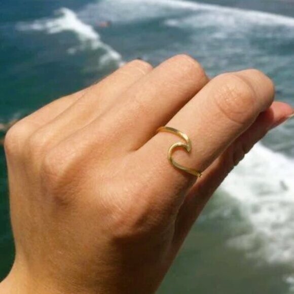 Gold Ring WATERPROOF Dainty Ocean Wave Gold Ring Surfer Girl Ring Non-tarnish - Picture 2 of 11